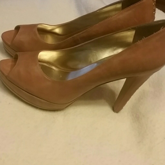Nine West - Picture 5 of 8
